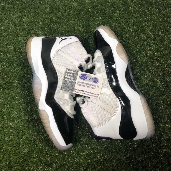 SOLD Jordan 11 Concord (2011) - Picture 1 of 8